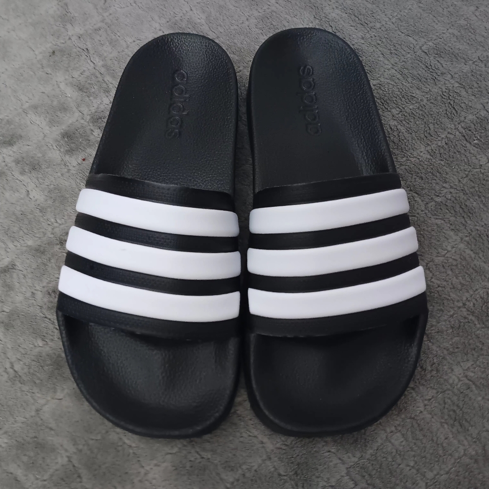 Women's Size 5 Adidas Black and White Striped Slides